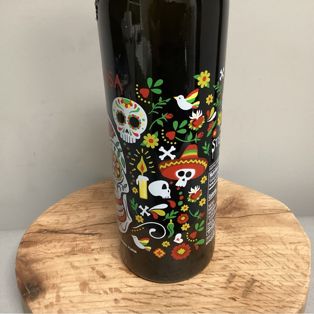 🔴 Stella Rosa Black Limited Edition Bottle - Huge - Heavy - Unique - Empty - Picture 6 of 16